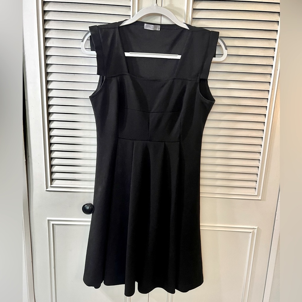Semi-formal Black Dress with Cap Sleeves